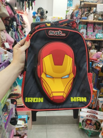 Εικόνα της ΣΧΟΛΙΚΗ ΤΣΑΝΤΑ ΤΡΟΛΕΪ ΝΗΠΙΟΥ AVENGERS IRON MAN MUST 2 ΘΗΚΕΣ