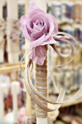 Εικόνα της Πασχαλινή λαμπάδα 19Δ048 big rose μωβ Ύψος 38