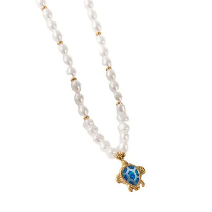 Εικόνα της Κολιέ επιχρυσωμένο ατσάλι με μπλε χελώνα και αλυσίδα από πέρλες