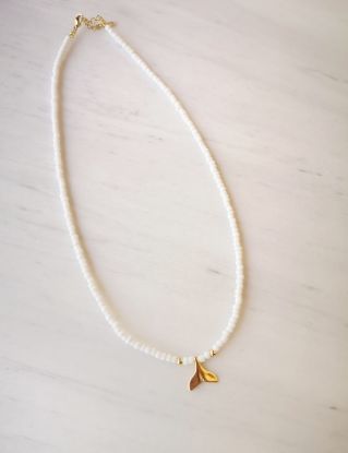Εικόνα της White Tail Bead Necklace