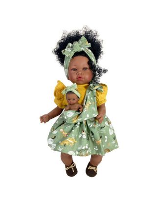 Εικόνα της Nines D'Onil: Μωρό Maria με πράσινο φόρεμα και μωρό σε μάρσιπο