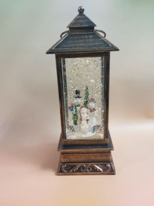 Εικόνα της ΧΡΙΣΤΟΥΓΕΝΝΙΑΤΙΚΟΣ VINTAGE ΘΑΛΑΜΟΣ ΜΕ ΧΙΟΝΑΝΘΡΩΠΟΥΣ 