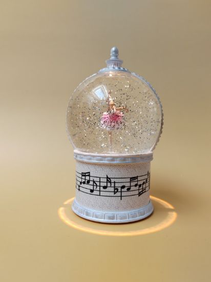 Εικόνα της ΛΕΥΚΟΣ ΣΤΡΟΓΓΥΛΟΣ  ΘΑΛΑΜΟΣ ΜΕ ΜΠΑΛΑΡΙΝΑ