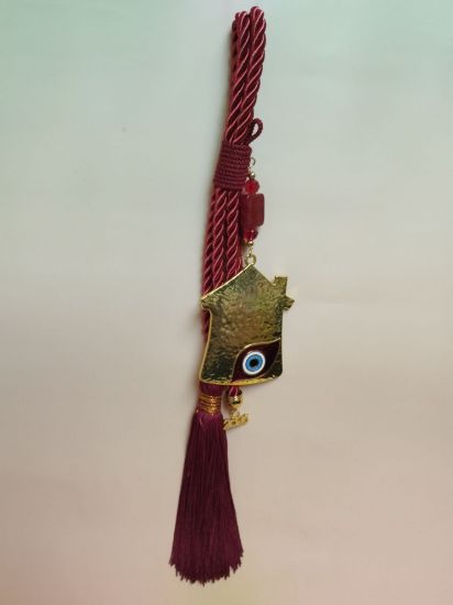 Εικόνα της ΚΡΕΜΑΣΤΟ ΚΟΚΚΙΝΟ ΓΟΥΡΙ ΜΕ ΜΕΓΑΛΟ ΣΠΙΤΙ