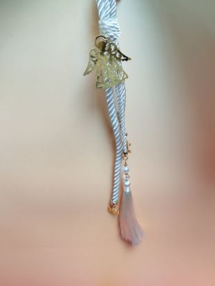 Εικόνα της ΚΡΕΜΑΣΤΟ ΓΟΥΡΙ ΛΕΥΚΟ ΑΓΓΕΛΑΚΙ