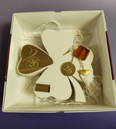 Εικόνα της ΕΠΙΤΡΑΠΕΖΙΟ ΓΟΥΡΙ ΤΡΙΦΥΛΛΙ