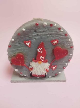 Εικόνα της ΚΕΡΙ ΜΕ ΚΟΚΚΙΝΟ ΝΑΝΑΚΙ